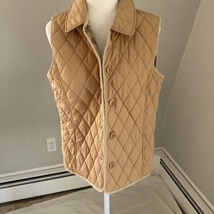 Tan LLBean quilted vest w/ green plaid lining. Size M
